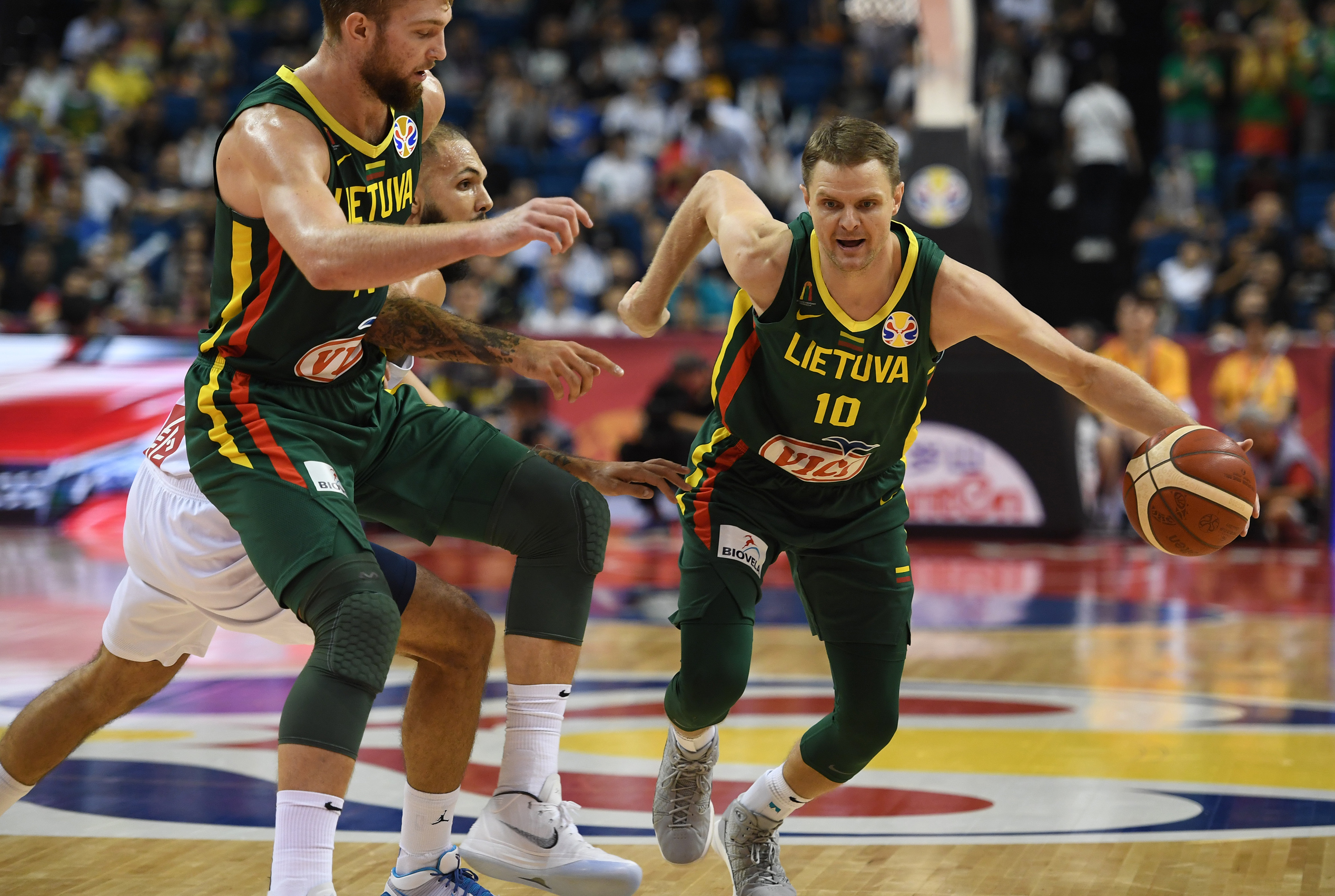 欧宝oubao官网-立陶宛队在比赛中展现出色实力，赢得关注